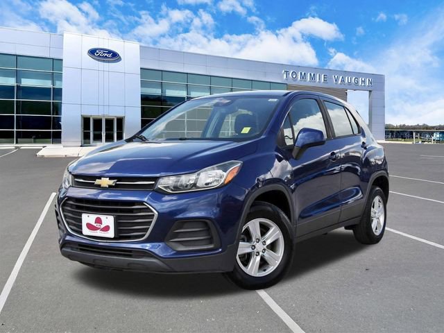 Used 2017 Chevrolet Trax LS image 1