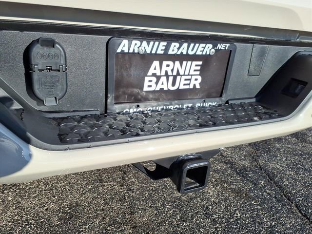 New 2026 GMC Canyon Denali image 21