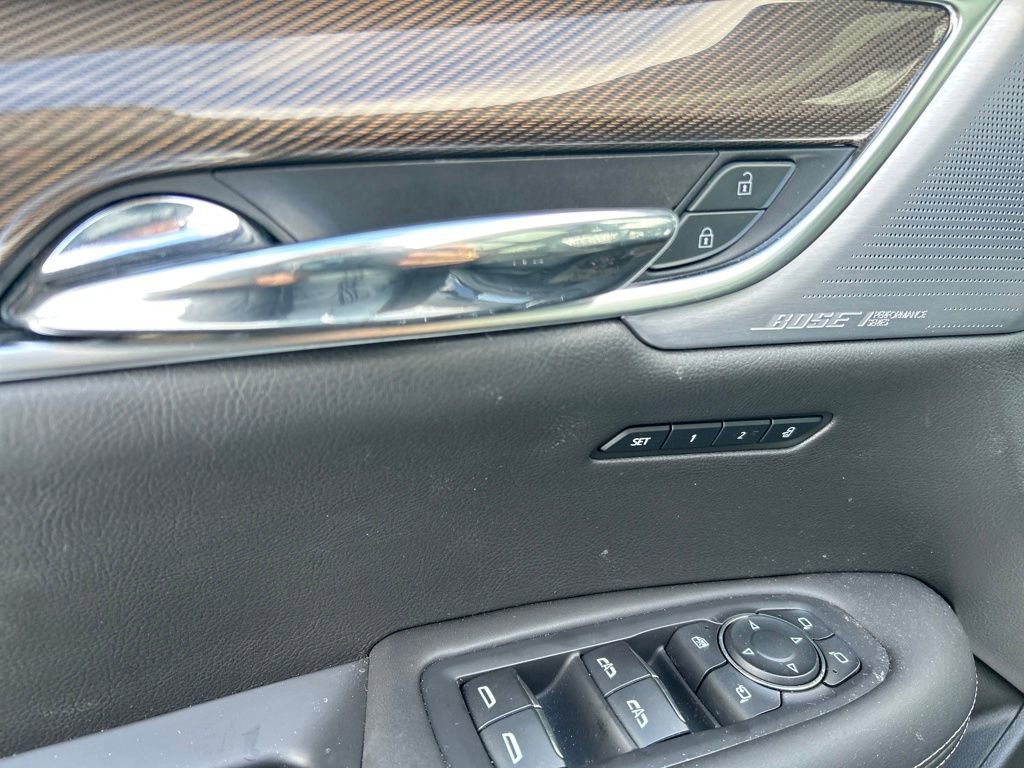 Used 2023 Cadillac XT6 Premium Luxury w/ Platinum Package image 10