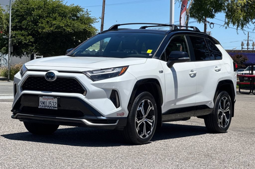 Certified 2024 Toyota RAV4 XSE AWD/4WD image 7