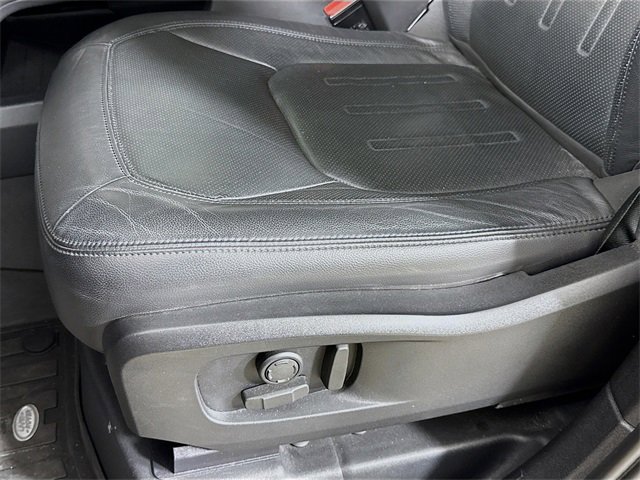 Certified 2022 Land Rover Defender 110 SE image 22