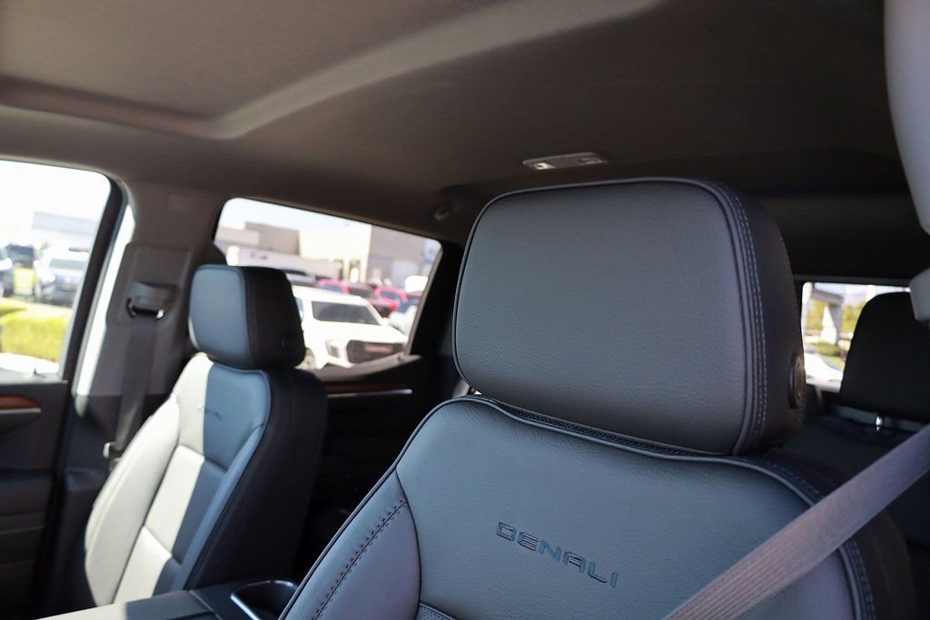 New 2026 GMC Sierra 1500 Denali image 17