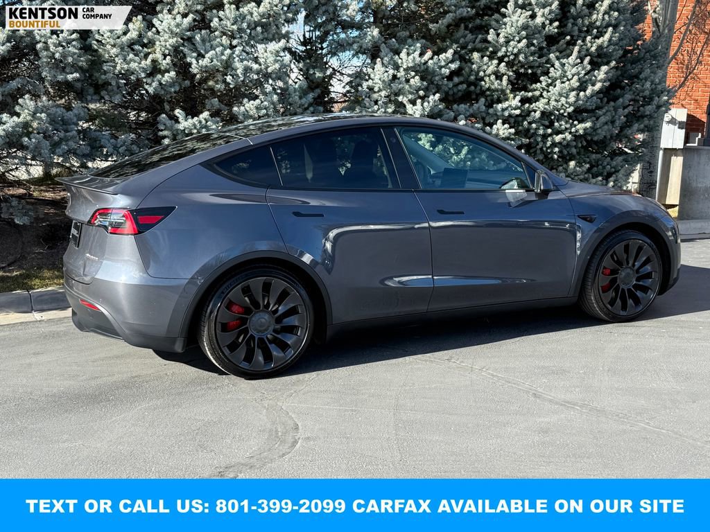 Used 2022 Tesla Model Y Performance image 9