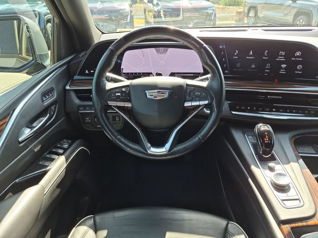 Used 2022 Cadillac Escalade Premium Luxury w/ Performance Package RWD image 36