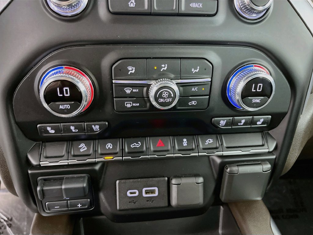 Used 2020 GMC Sierra 1500 SLT w/ SLT Premium Package AWD/4WD image 21