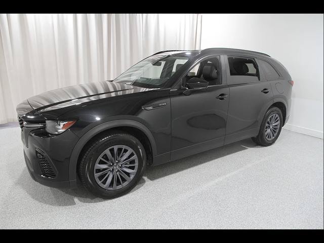 Certified 2025 MAZDA CX-70 3.3 Turbo w/ Preferred Package AWD/4WD image 3