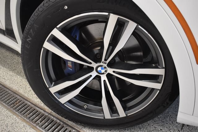 Used 2024 BMW X7 xDrive40i w/ M Sport Package AWD/4WD image 30