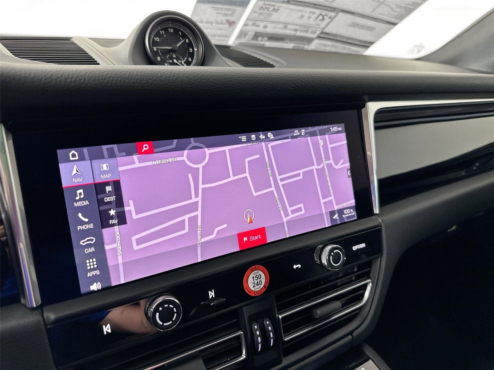 Certified 2026 Porsche Macan Turbo AWD/4WD image 22