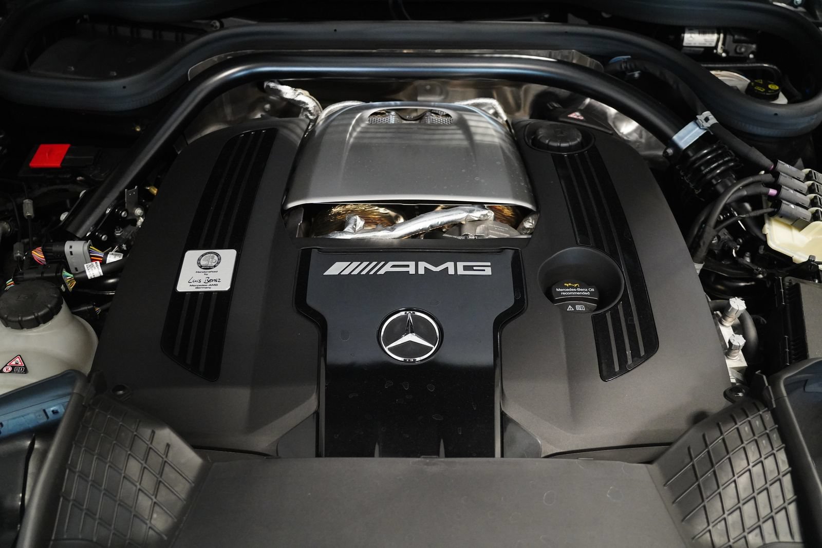Certified 2025 Mercedes-Benz G 63 AMG 4MATIC image 32