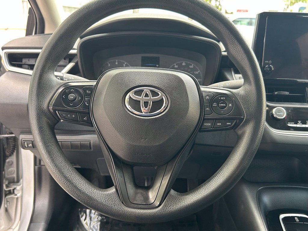 Used 2023 Toyota Corolla LE FWD image 16