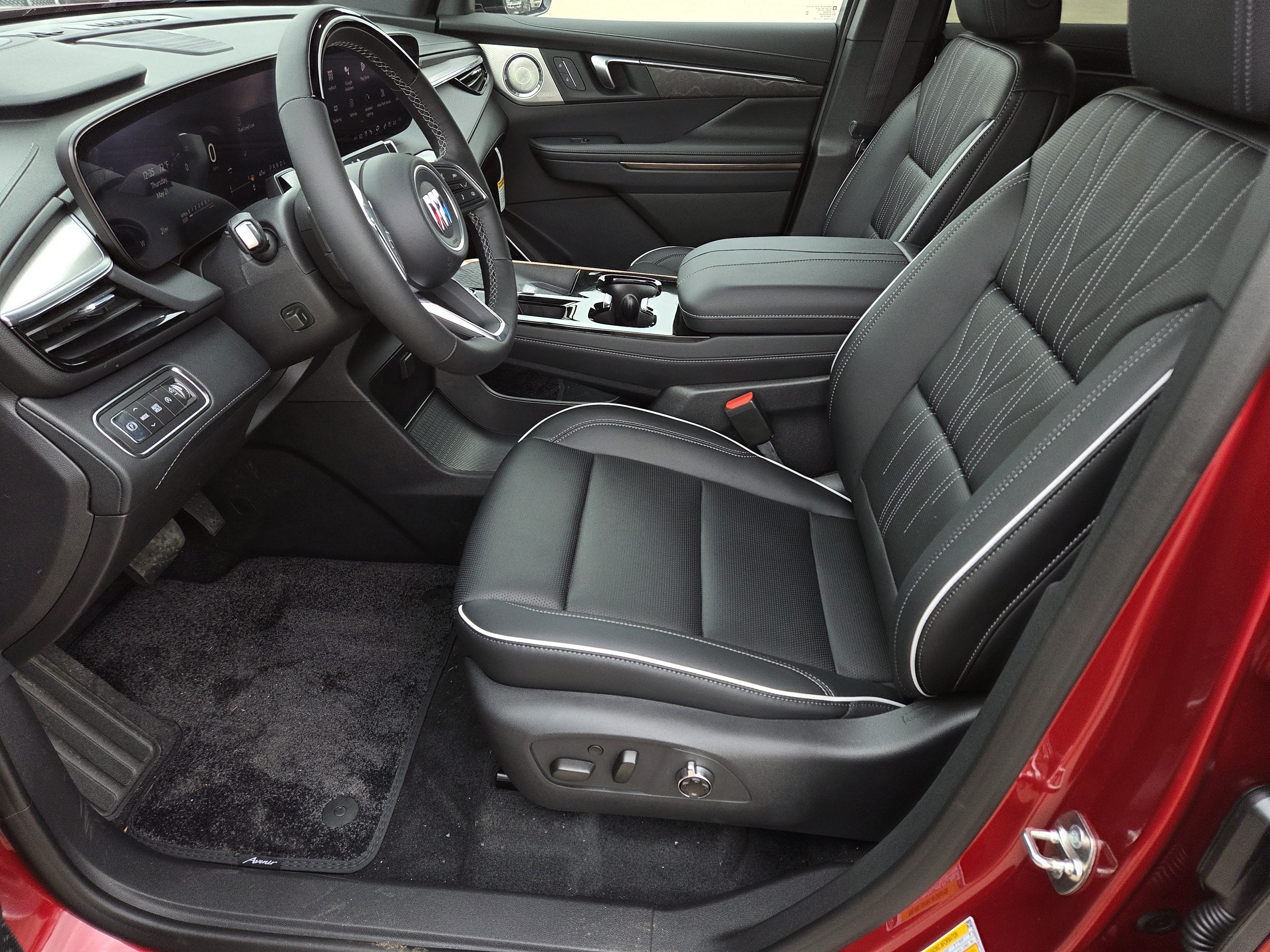 New 2026 Buick Enclave Avenir w/ Super Cruise Package FWD image 14
