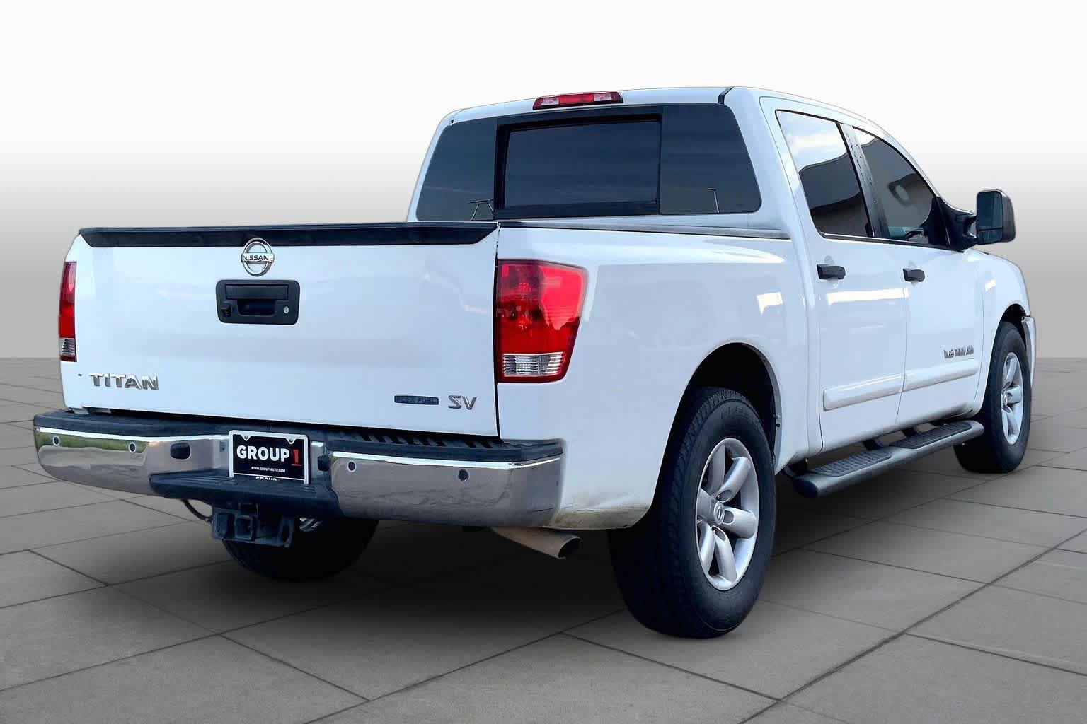 Used 2013 Nissan Titan SV w/ SV Premium Utility Pkg RWD image 12