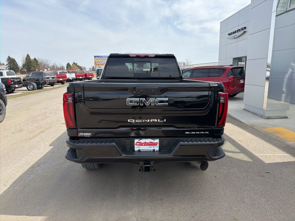 Used 2024 GMC Sierra 2500 Denali Ultimate w/ Snow Plow Prep/Camper Package AWD/4WD image 6
