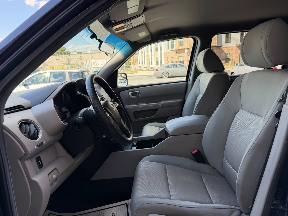Used 2013 Honda Pilot LX image 9