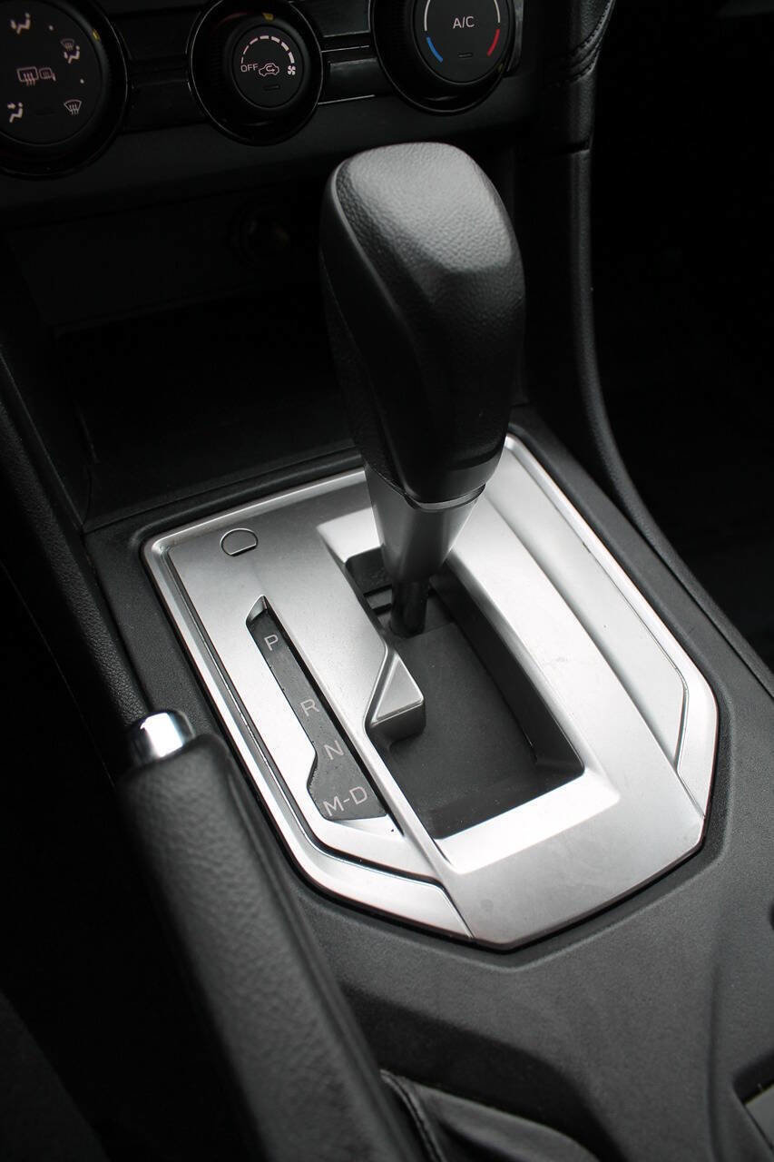 Used 2017 Subaru Impreza 2.0i Premium image 37