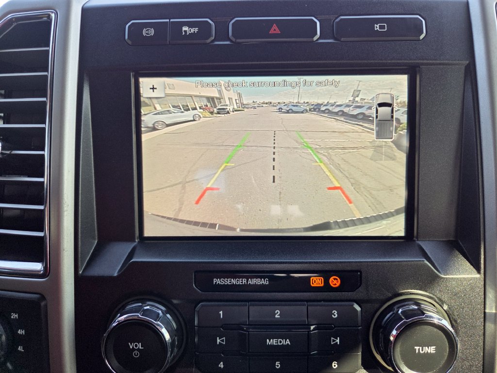 Used 2017 Ford F350 Lariat w/ Chrome Package AWD/4WD image 18