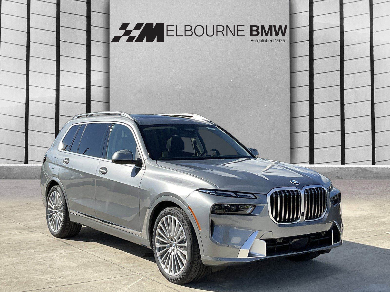 New 2026 BMW X7 xDrive40i image 1