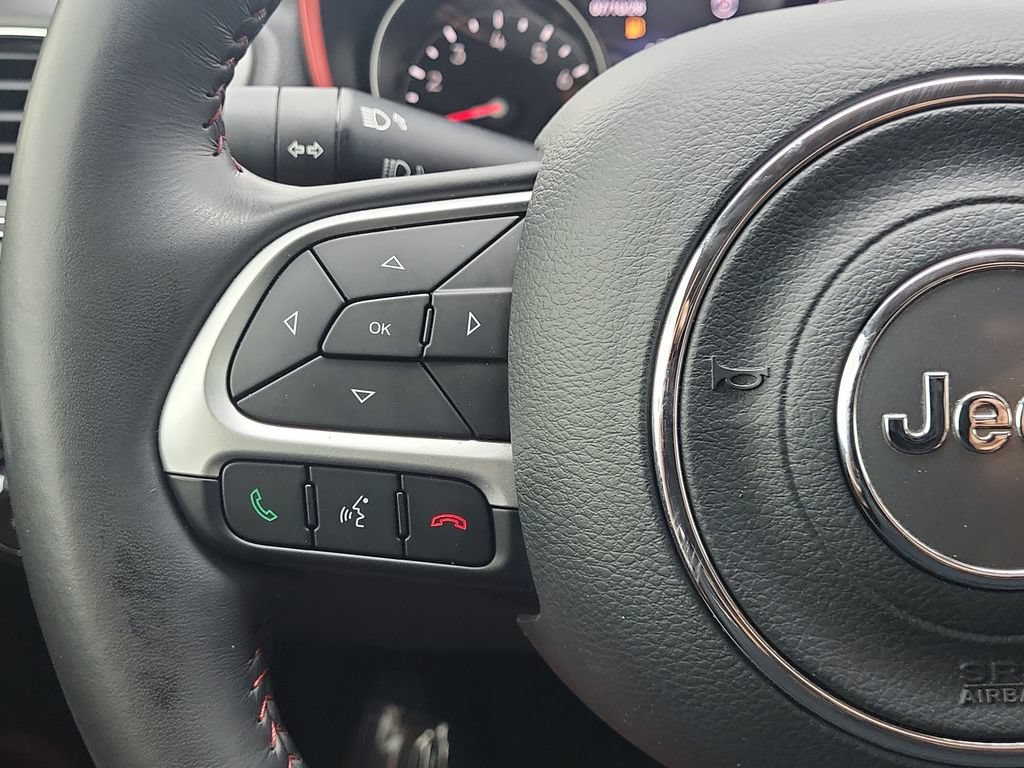 Used 2019 Jeep Compass Trailhawk w/ Cold Weather Group AWD/4WD image 26
