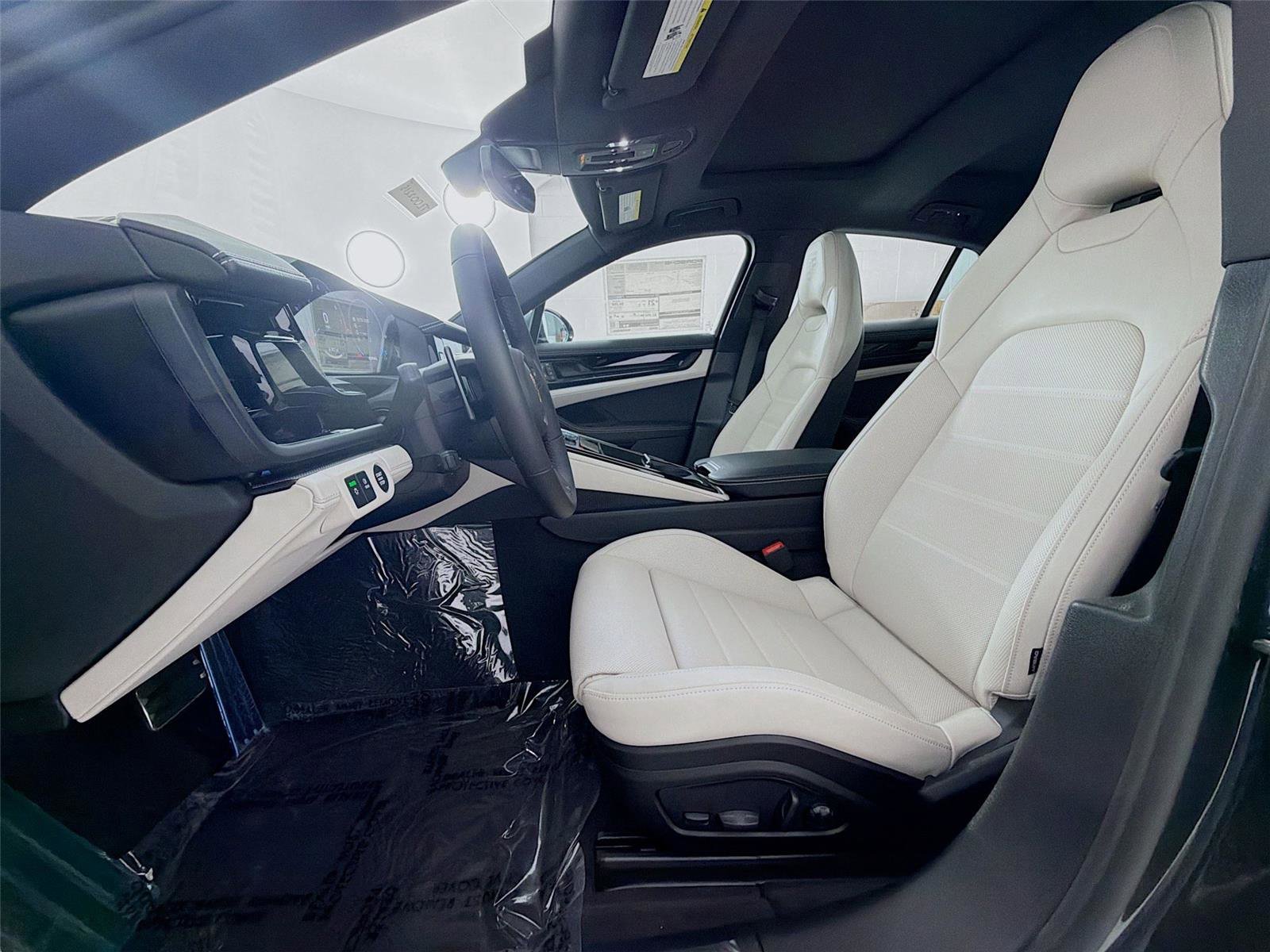 New 2026 Porsche Panamera 4 AWD/4WD image 5