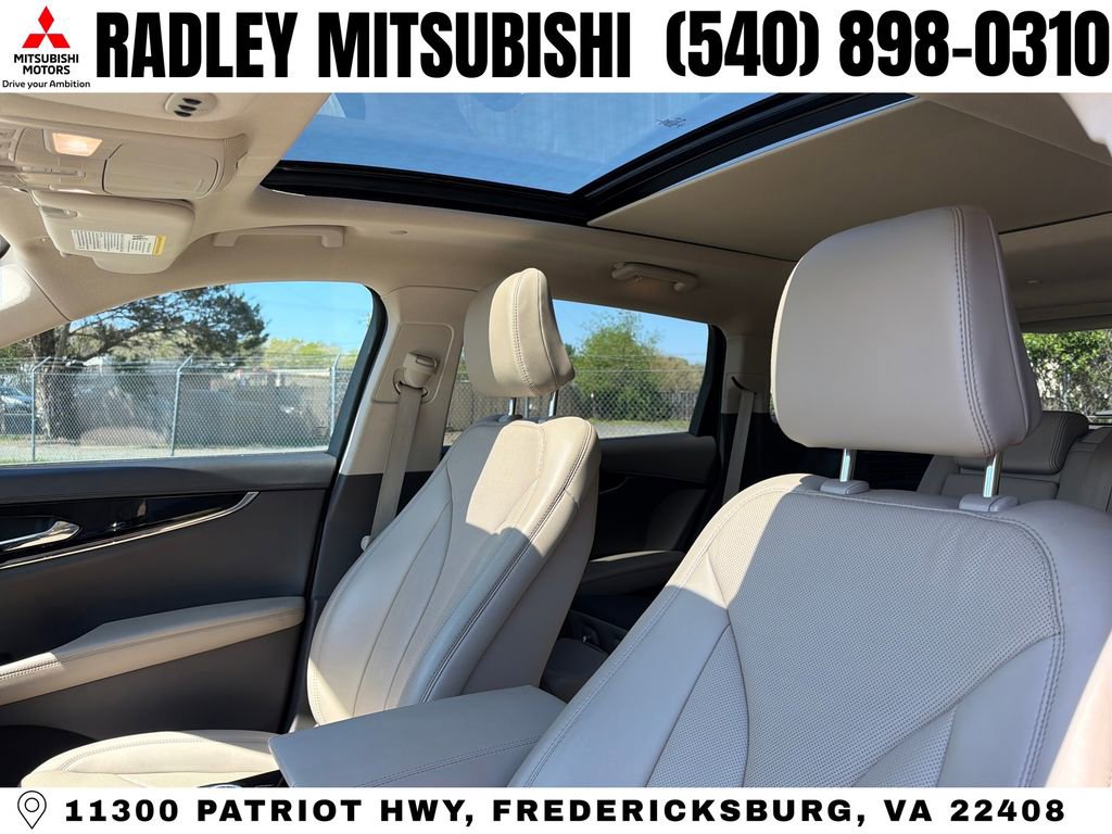 Used 2023 Lincoln Nautilus Reserve w/ Equipment Group 201A image 2