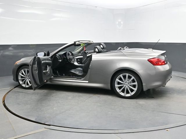 Used 2009 INFINITI G37 Convertible w/ Premium Pkg RWD image 38