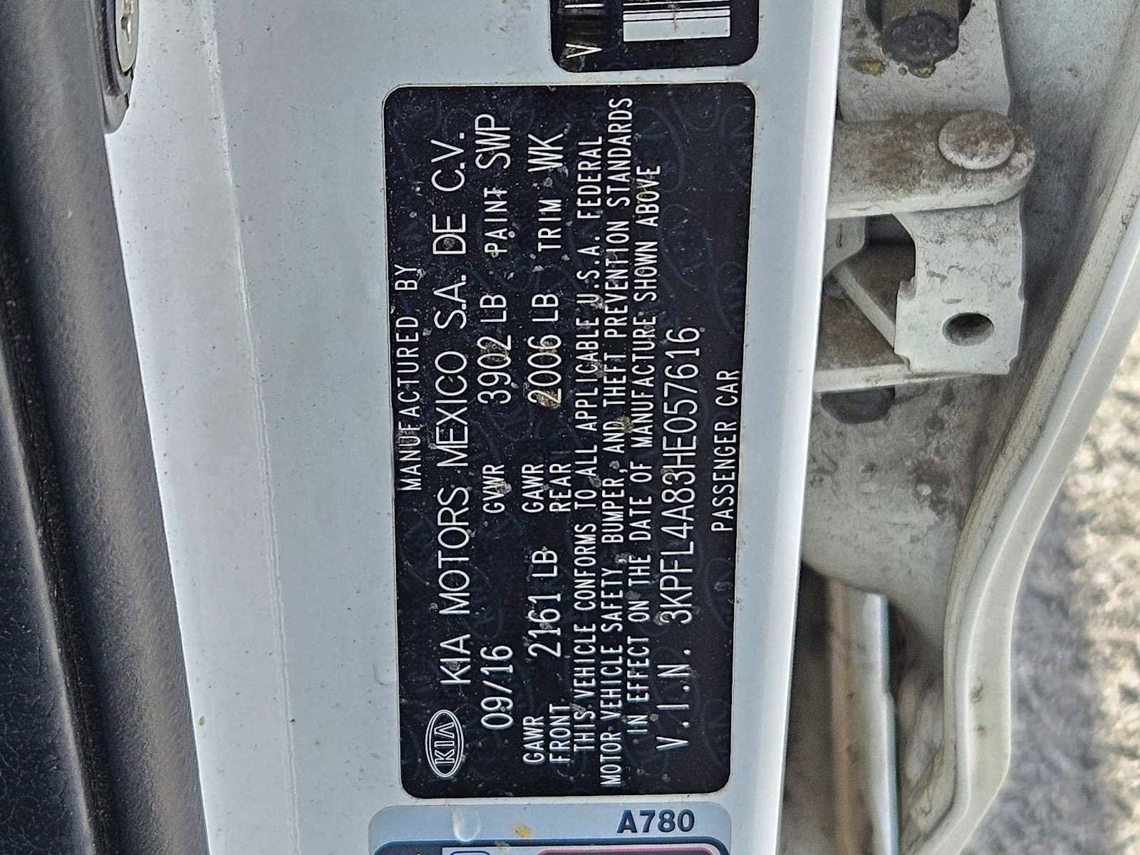 Used 2017 Kia Forte EX image 35