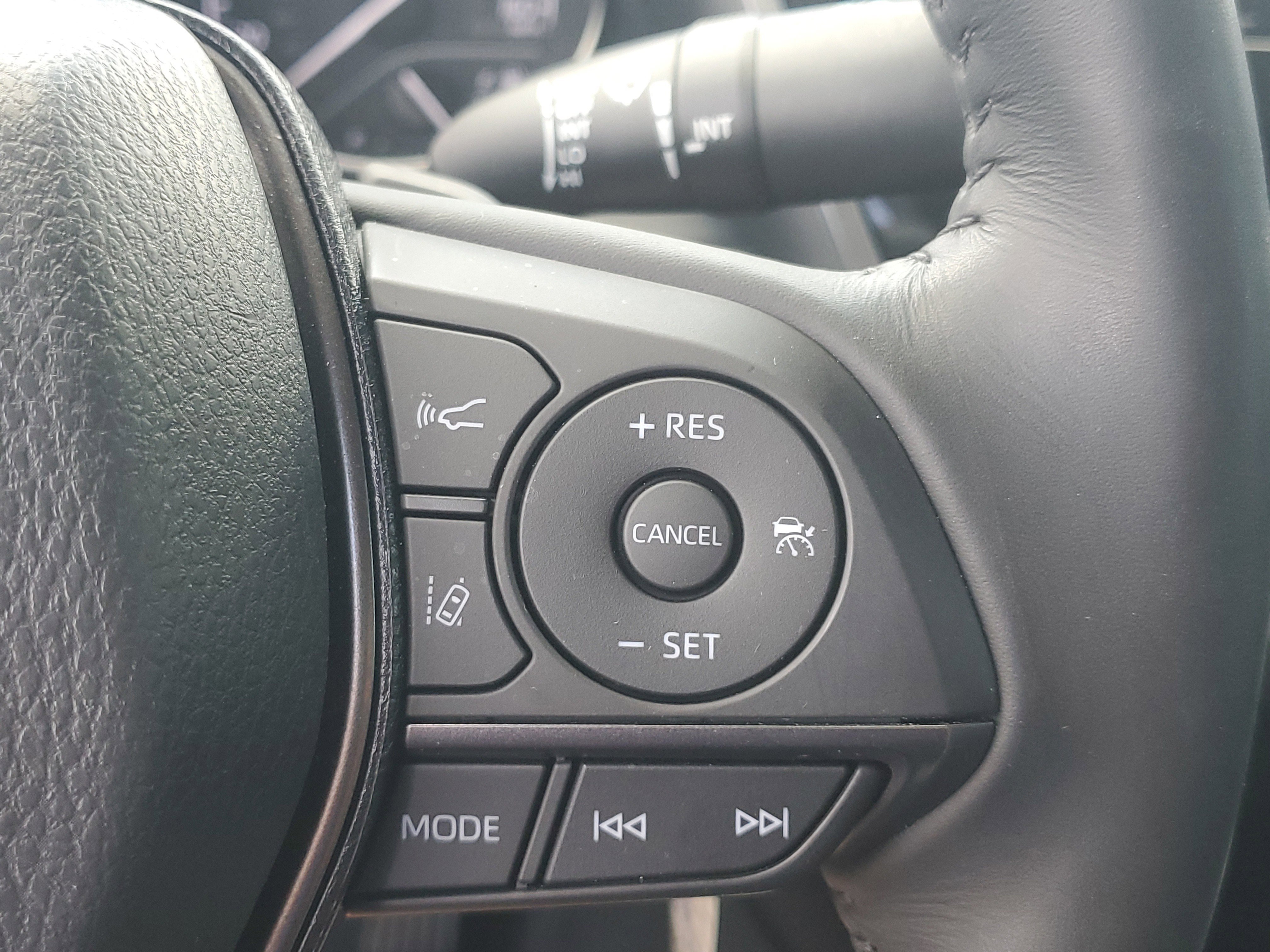 Certified 2023 Toyota Camry SE image 24