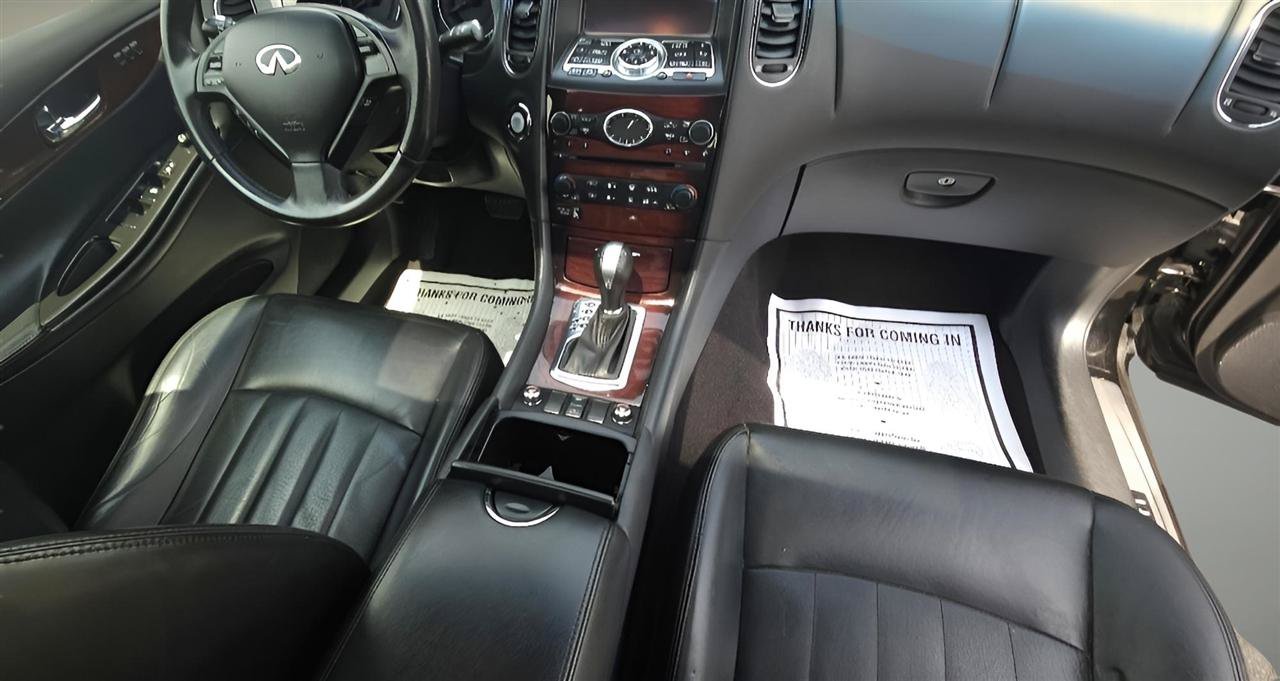 Used 2017 INFINITI QX50 AWD w/ Premium Plus Package image 31