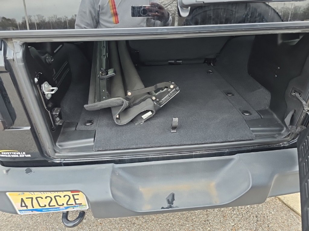 Used 2021 Jeep Wrangler Unlimited Sport w/ Technology Group image 12