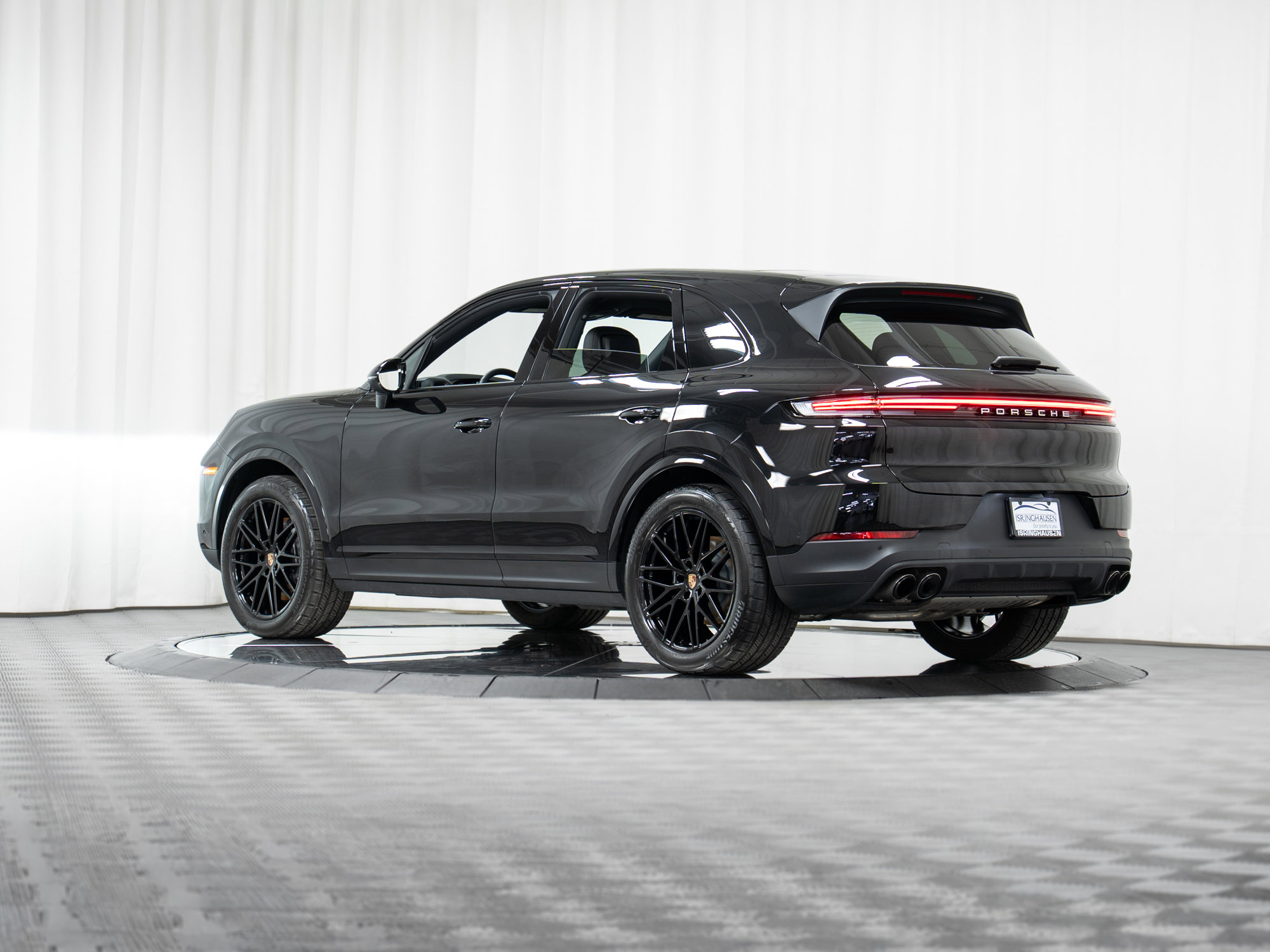 New 2026 Porsche Cayenne image 30