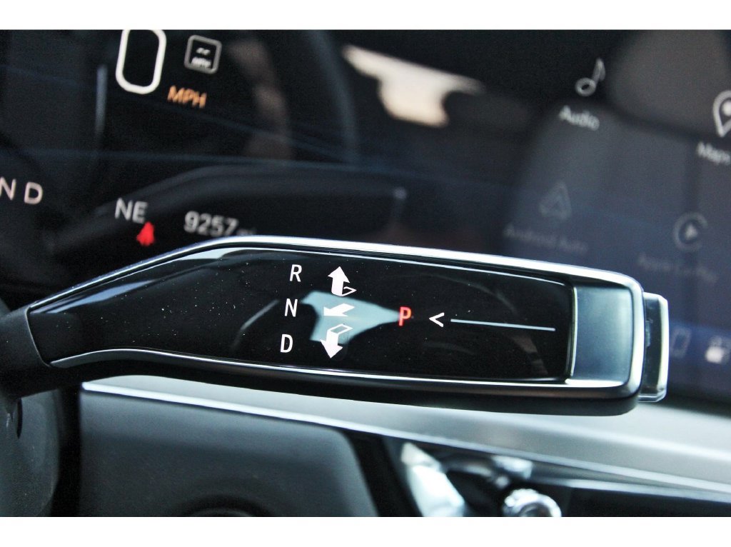 Used 2024 Cadillac Lyriq Sport RWD image 18