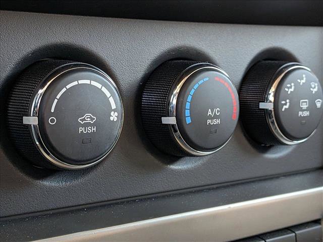 Used 2012 Jeep Liberty Sport image 7