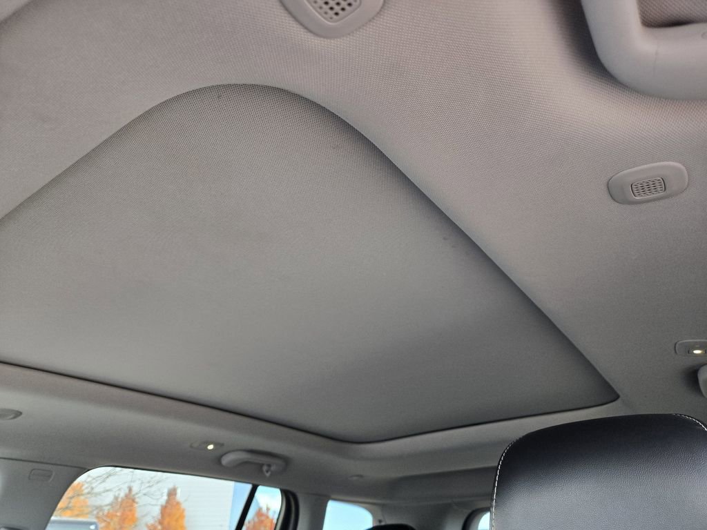 Used 2024 Jeep Grand Cherokee Limited 4xe image 20