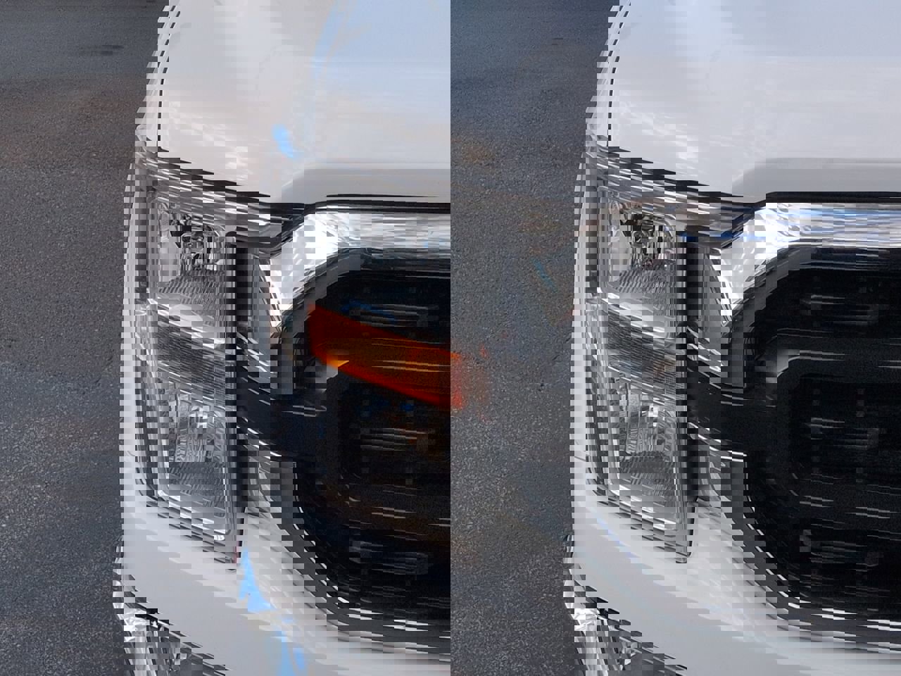 Used 2021 Ford F150 XLT w/ Trailer Tow Package image 10