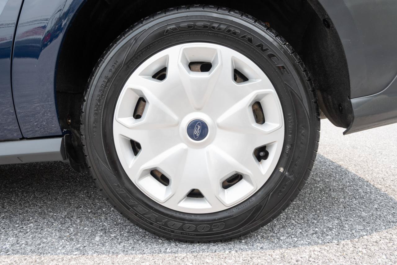 Used 2018 Ford Transit Connect XL FWD image 33