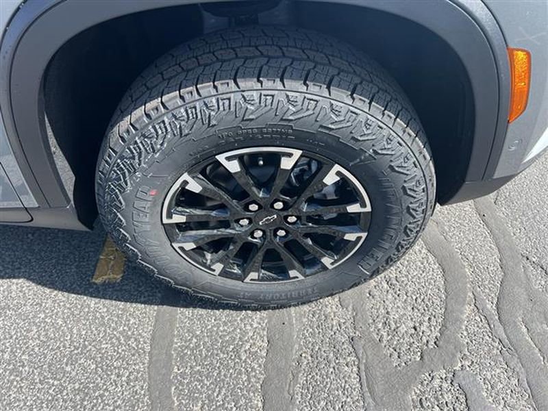 Used 2026 Chevrolet Traverse Z71 w/ Enhanced Driving Package image 2