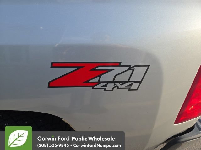 Used 2011 Chevrolet Silverado 1500 LT w/ All-Star Edition AWD/4WD image 17