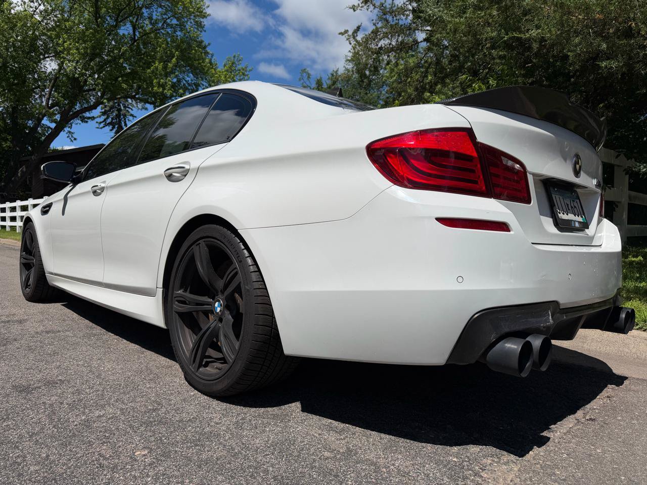 Used 2013 BMW M5 RWD image 17
