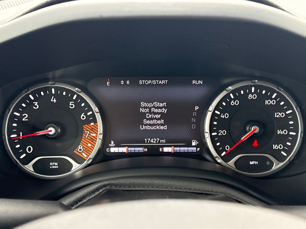 Used 2021 Jeep Renegade Limited image 25