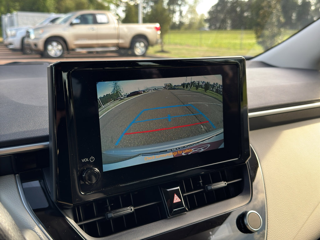 Used 2026 Toyota Corolla LE image 23