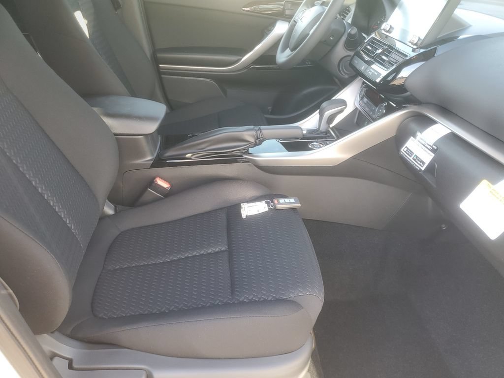 New 2026 Mitsubishi Eclipse Cross LE AWD/4WD image 26