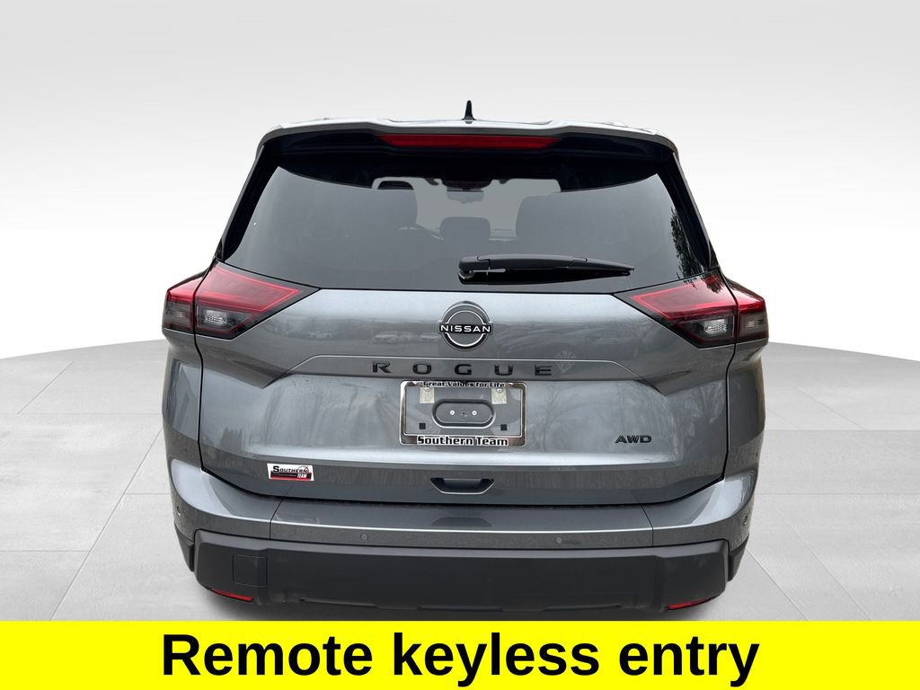 New 2026 Nissan Rogue SV image 5
