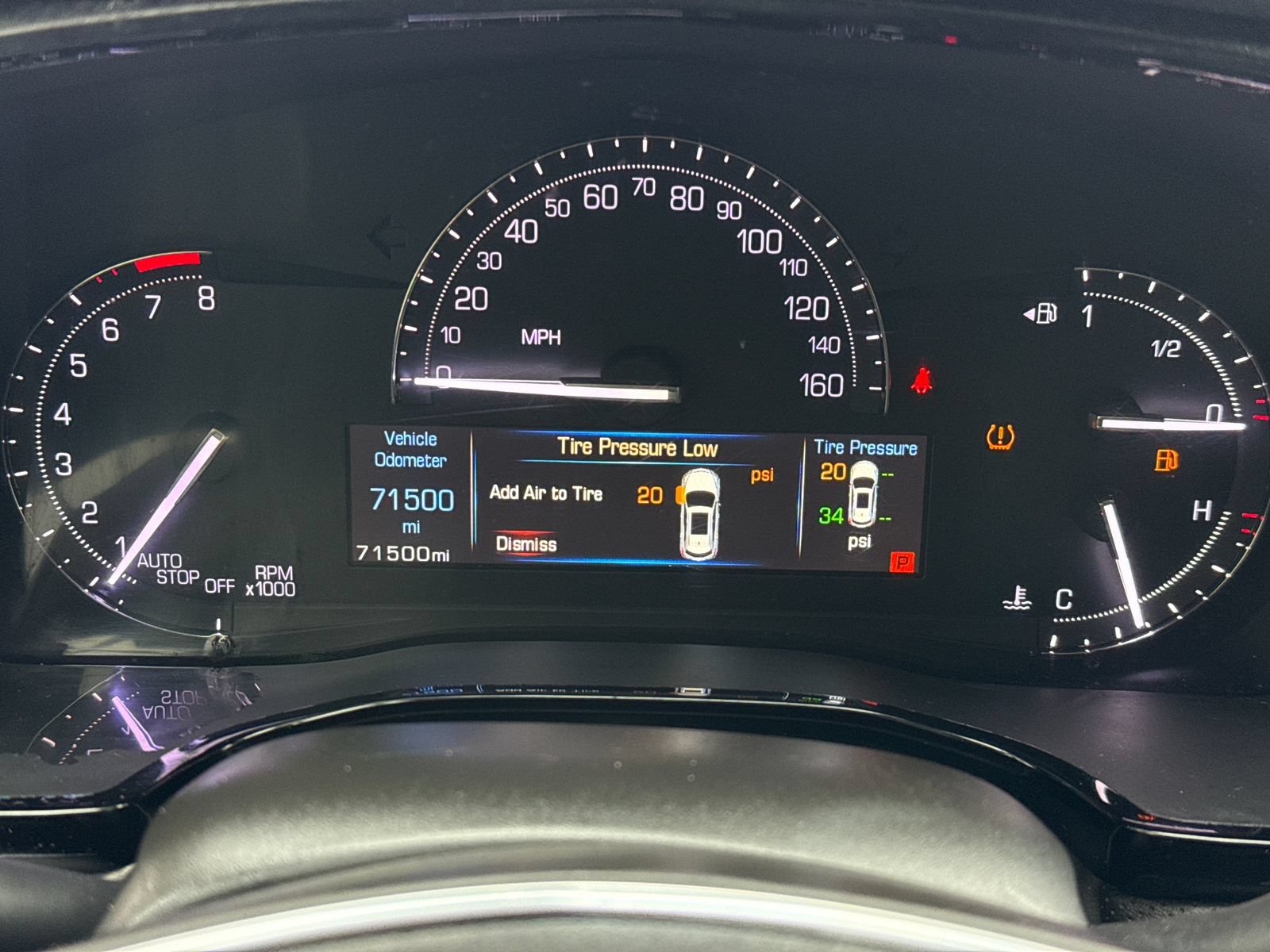 Used 2019 Cadillac XT5 Premium Luxury AWD/4WD image 22