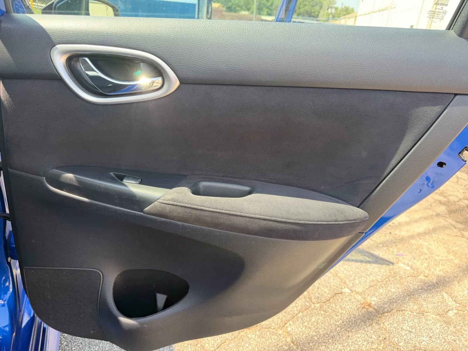 Used 2015 Nissan Sentra SR FWD image 28