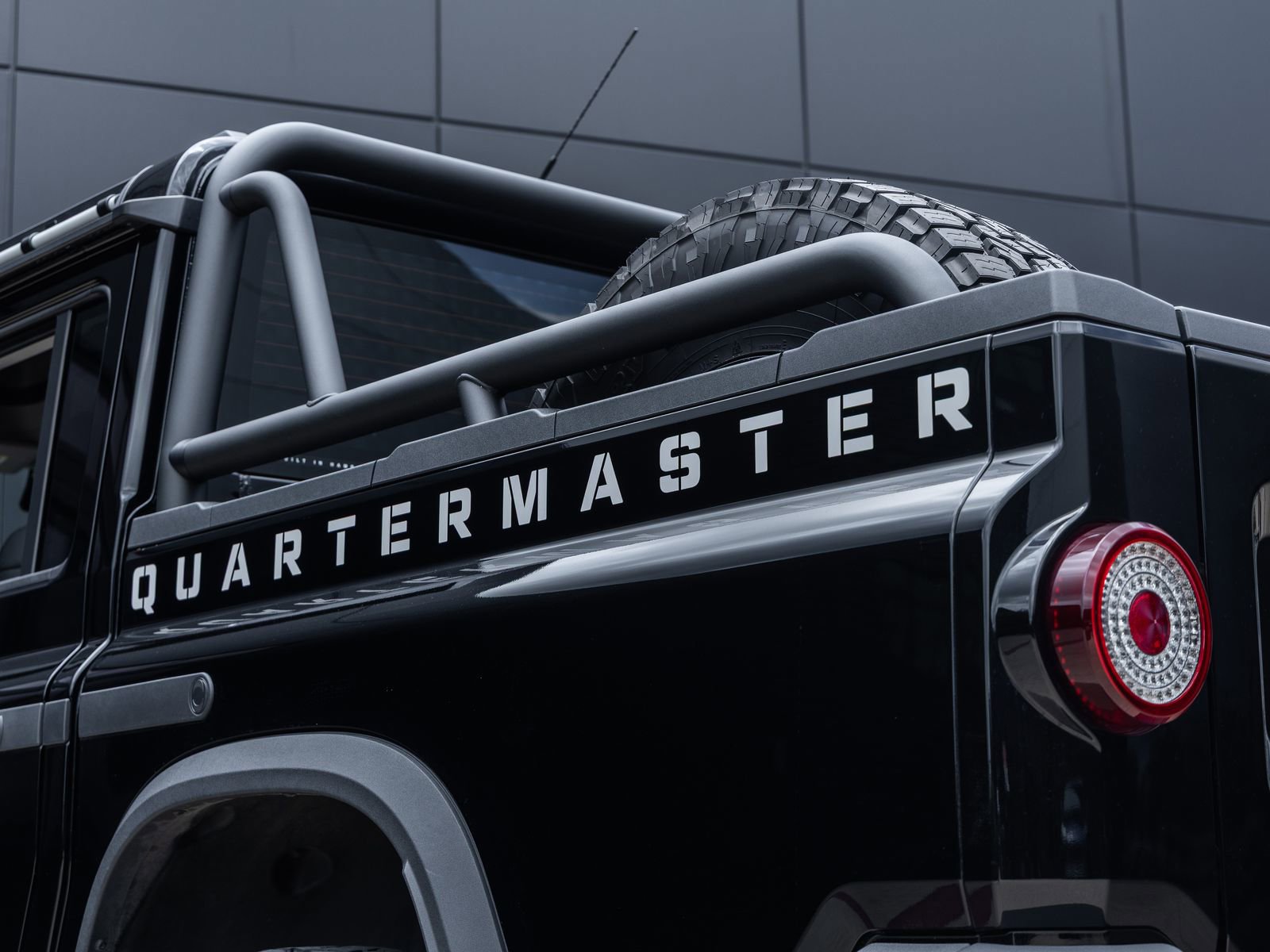 Used 2025 INEOS Grenadier image 16