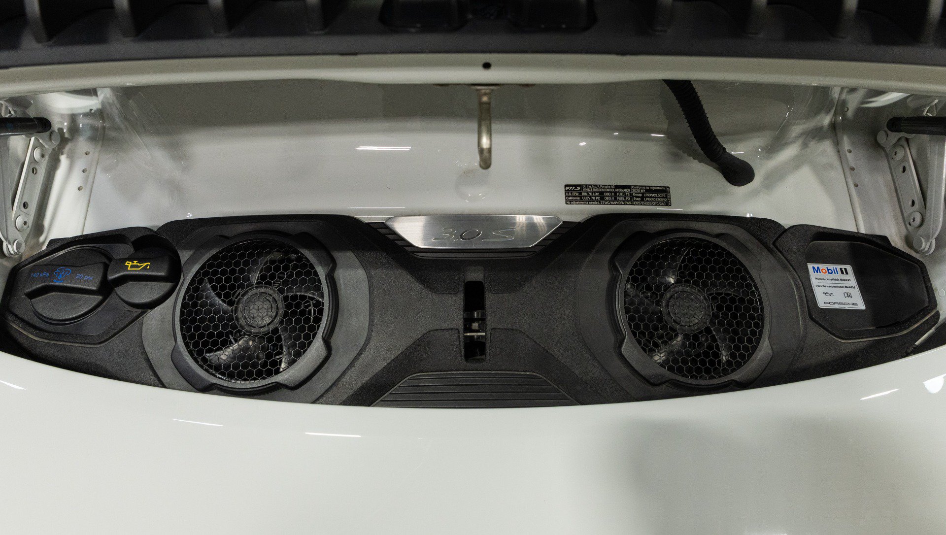 Used 2020 Porsche 911 Carrera 4S AWD/4WD image 74