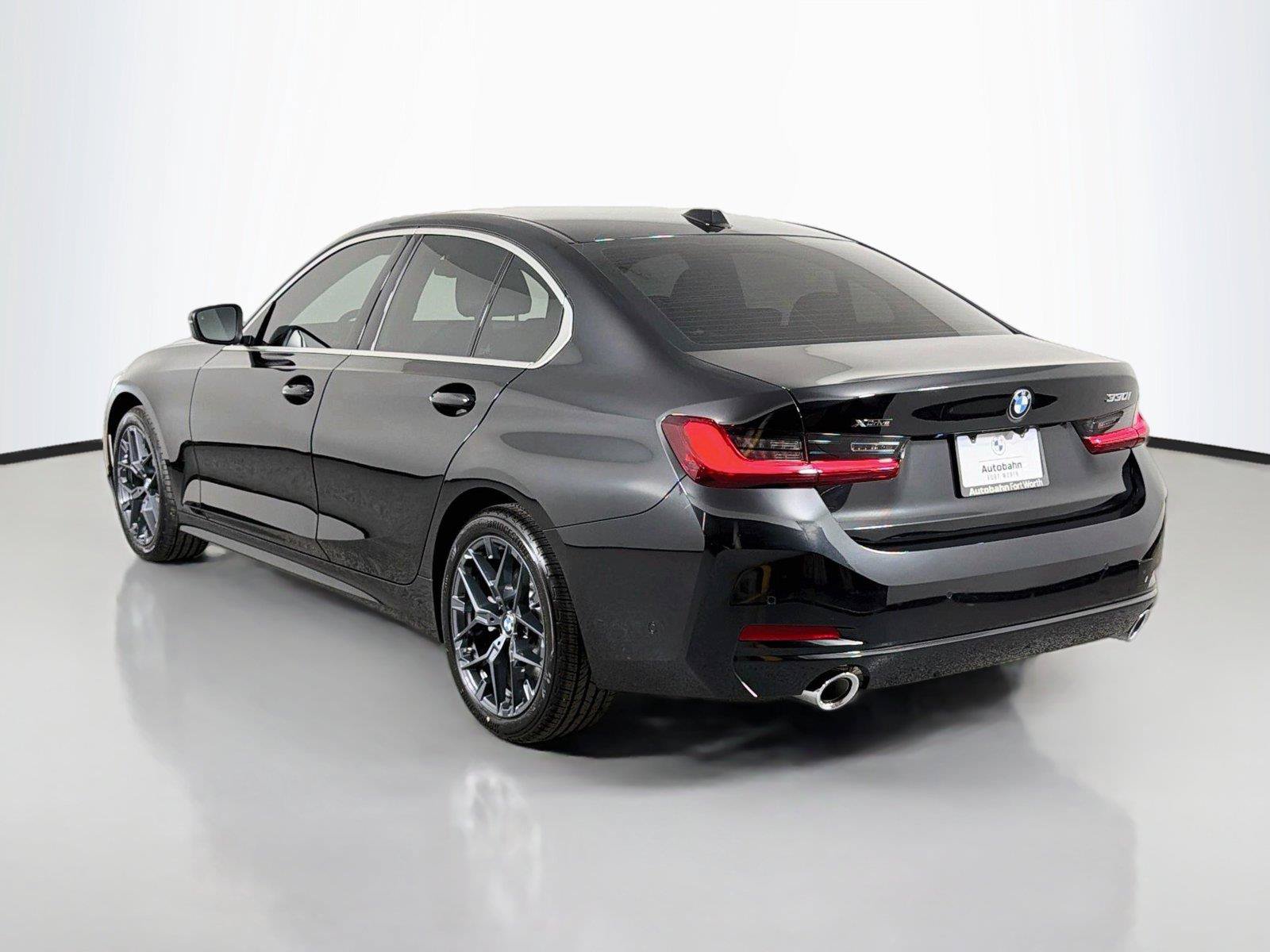 New 2026 BMW 330i xDrive Sedan w/ Premium Package AWD/4WD image 7