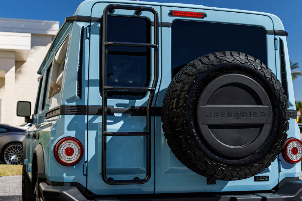 New 2025 INEOS Grenadier Fieldmaster Edition image 32