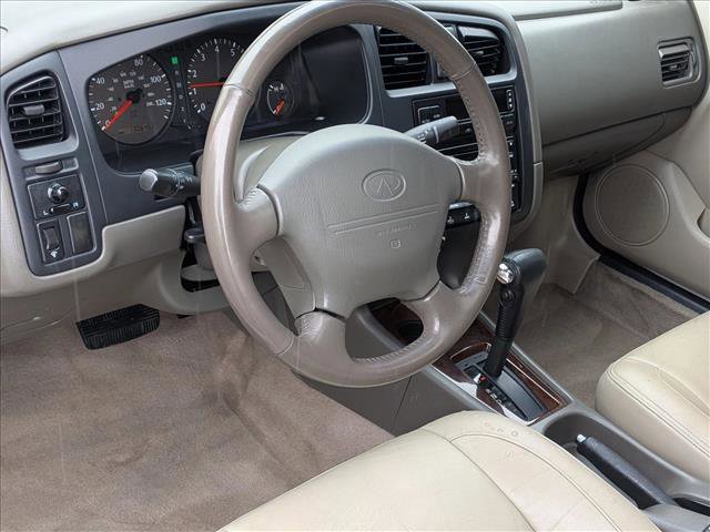 Used 2001 INFINITI G20 FWD image 10