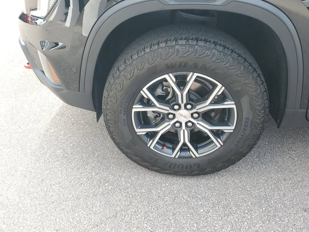 Certified 2024 GMC Acadia AT4 w/ Super Cruise Package AWD/4WD image 12